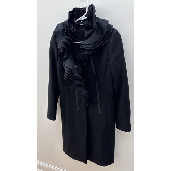 Elie Tahari Woman's Black 100% wool ruffle front Coat Size X-Small - Picture 2 of 16